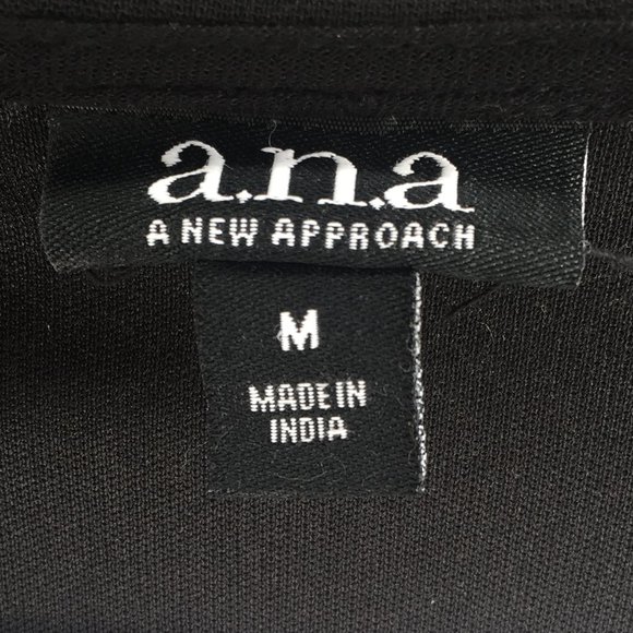 a.n.a Embroidered 3/4 Sleeve Tunic Black & White - Picture 5 of 5
